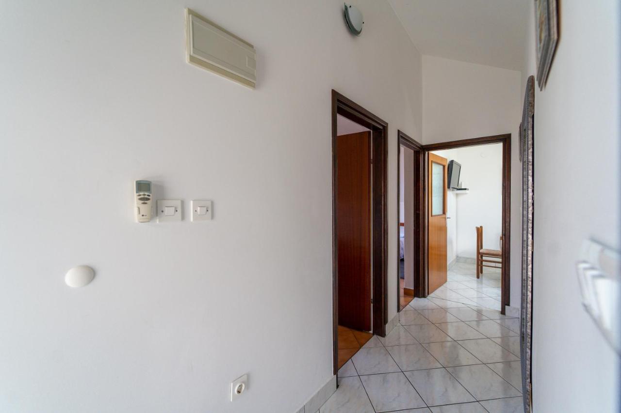 Apartment Nada Petrčane Exterior foto